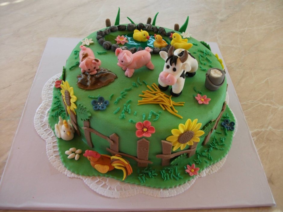 Торт Лесная Полянка со зверюшками