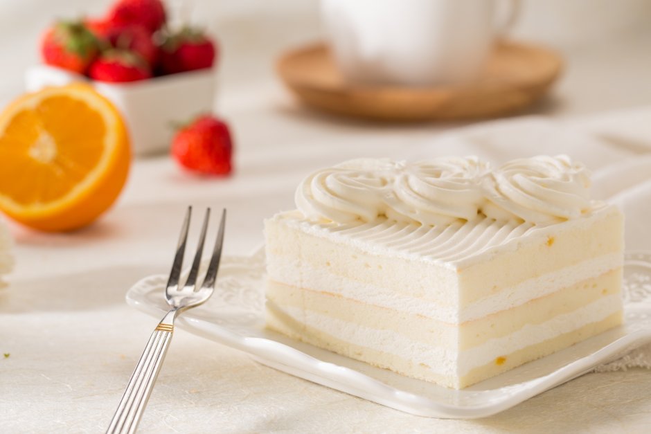 Белый пломбирный торт