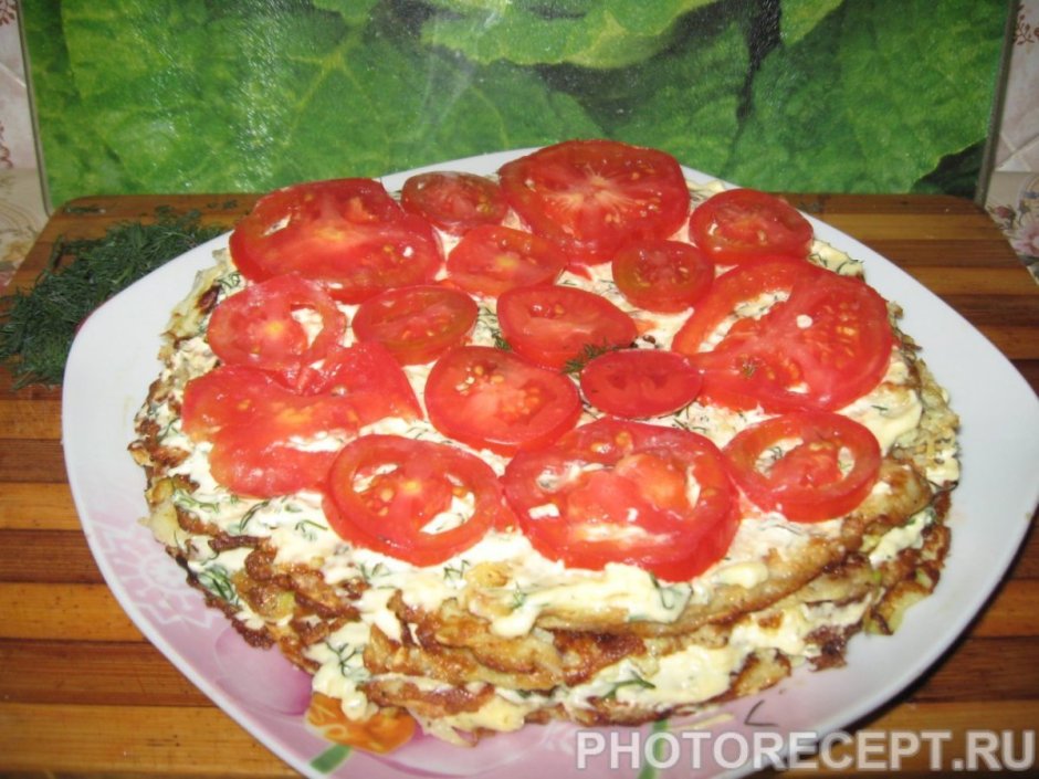 Торт из кабачков с помидорами