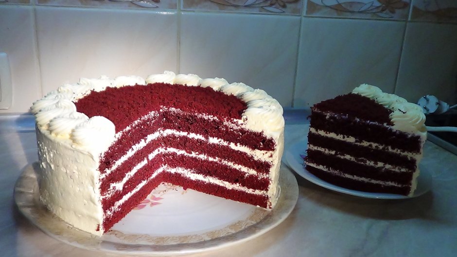 Торт красный бархат для девочки