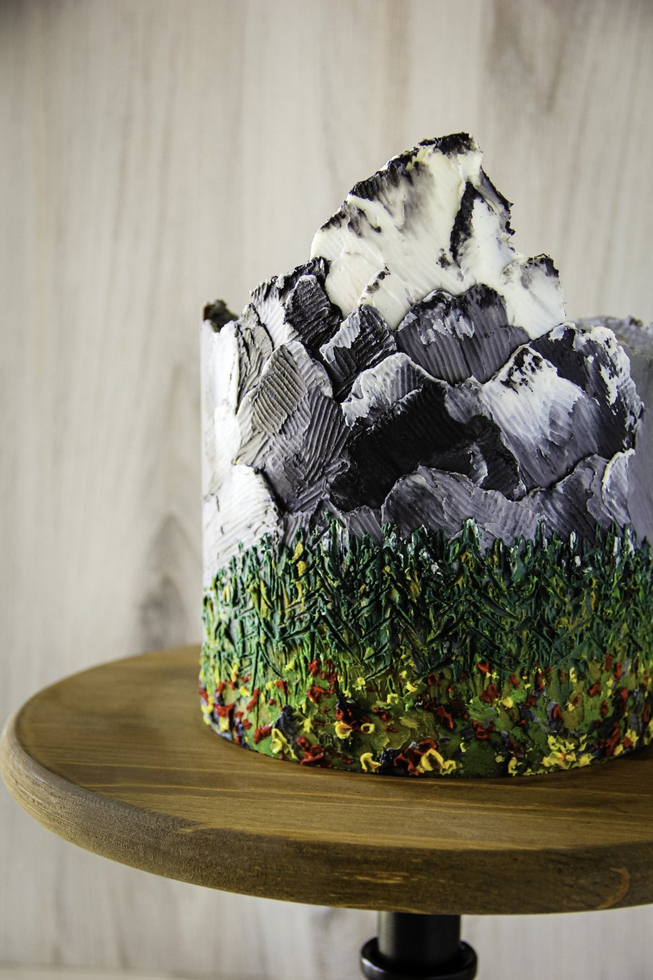 Торт в виде горы