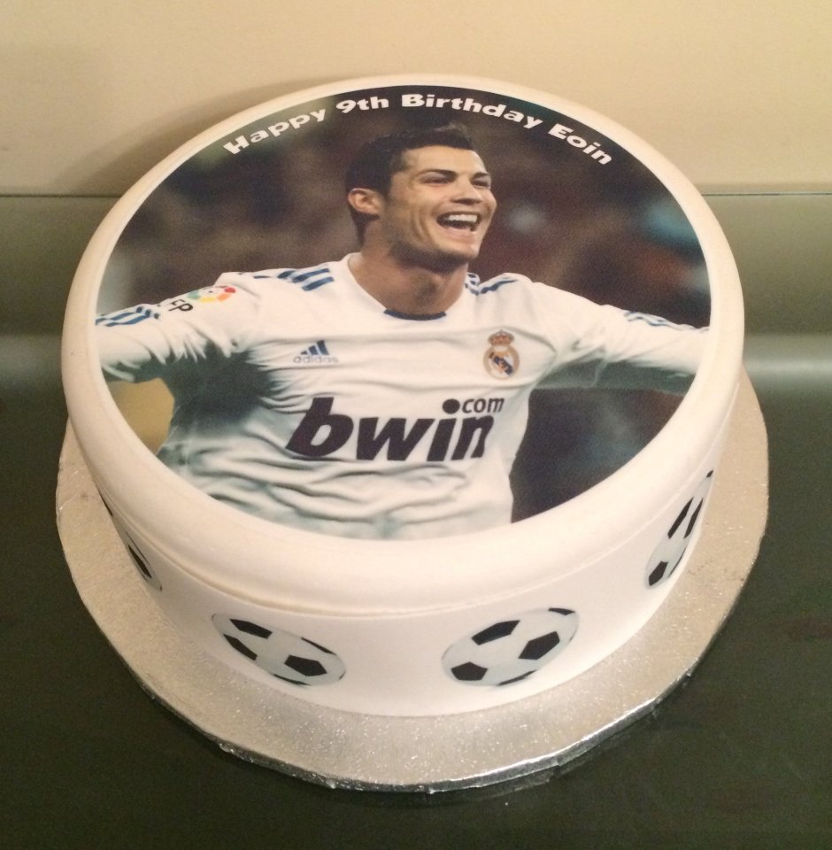 Quadrangle Birthday Cakes with Ronaldo Print