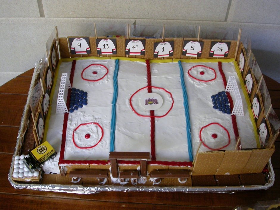 Торт хоккей с мячом
