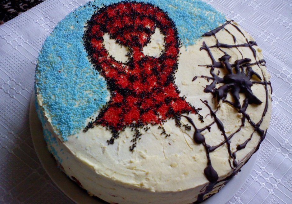 Торт человек паук из крема