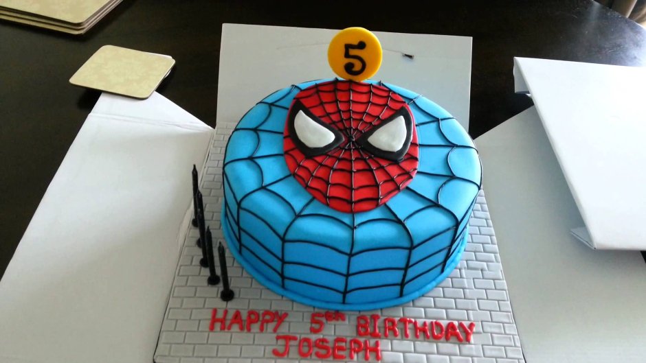 Муссовый торт для мальчика Супергерои