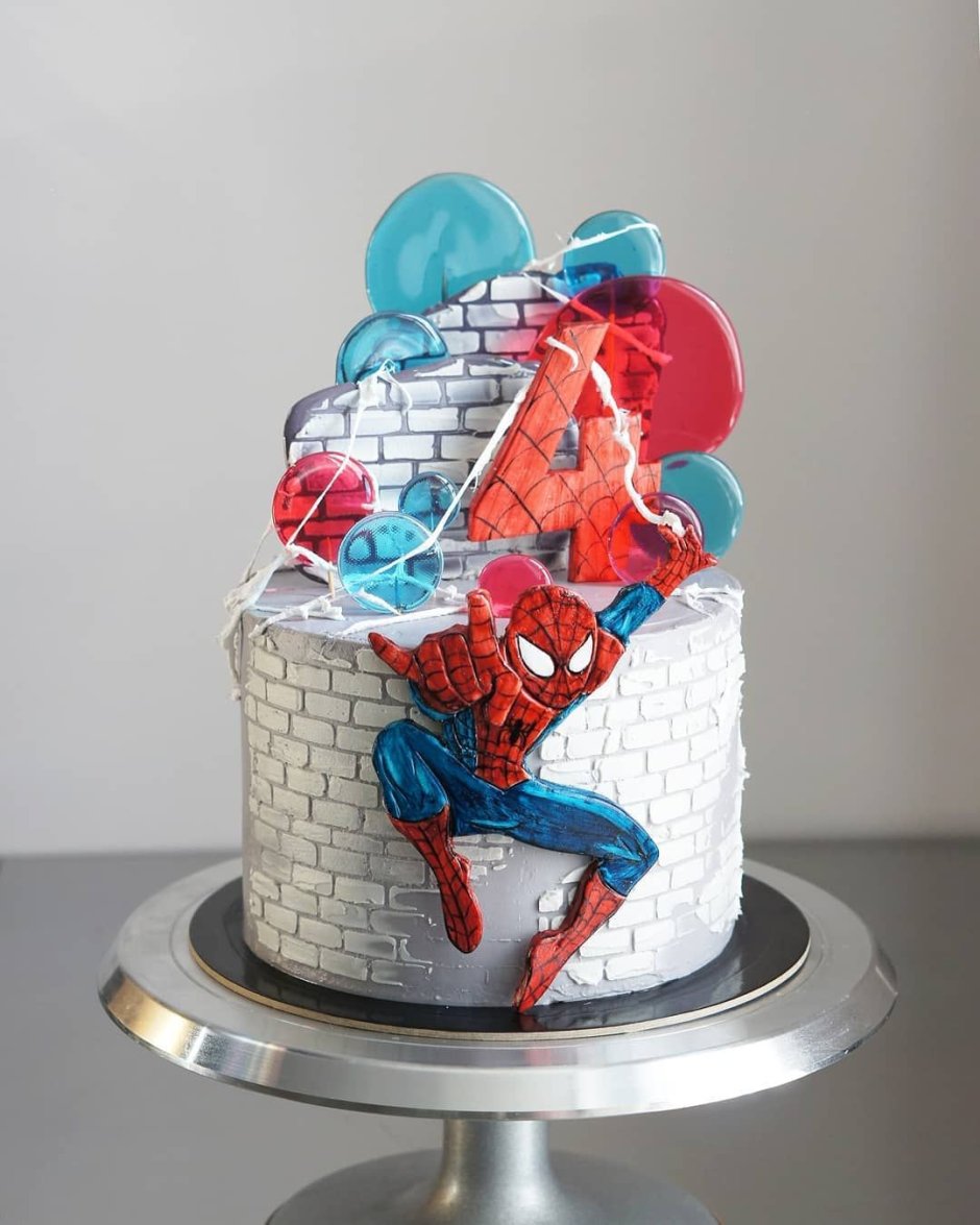Нарисованный торт человек-паук