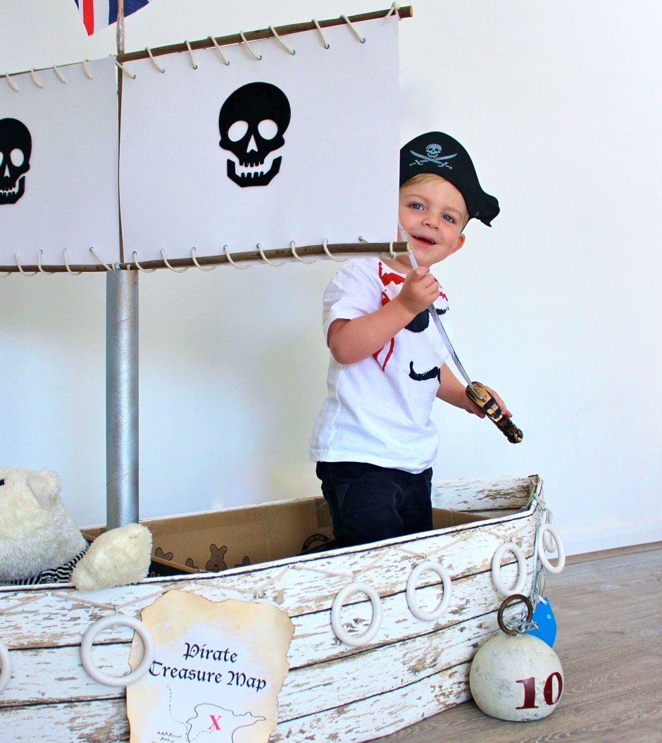 Фотозона в пиратском стиле для детей