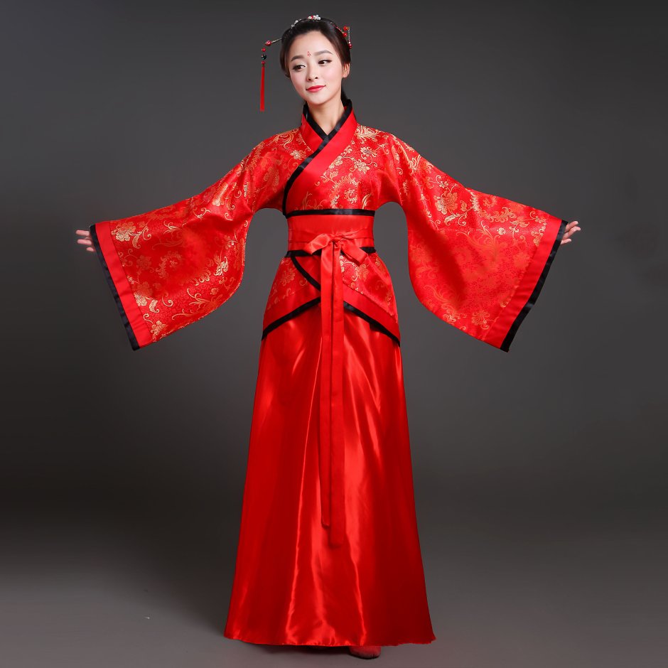 Красное кимоно фурисодэ