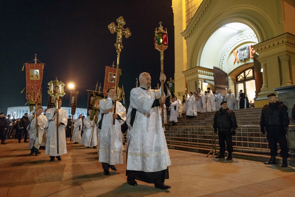 Пасха богослужение крестный ход