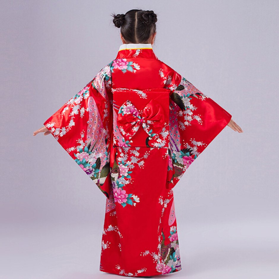 Японское кимоно на стенде