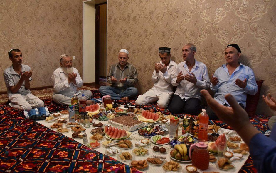С праздником Курбан-байрам Таджикистан