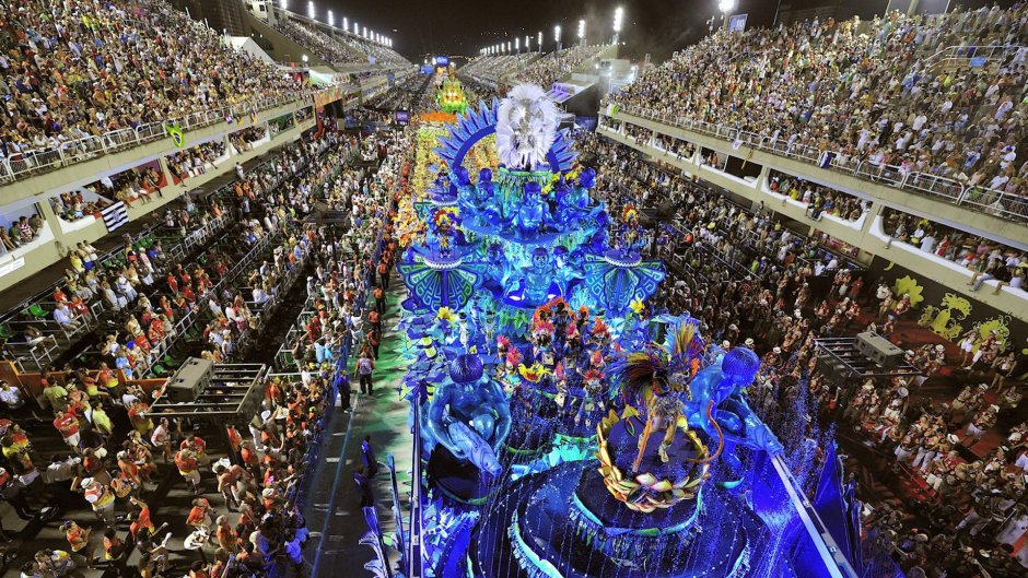 Карнавал в Рио самбодром