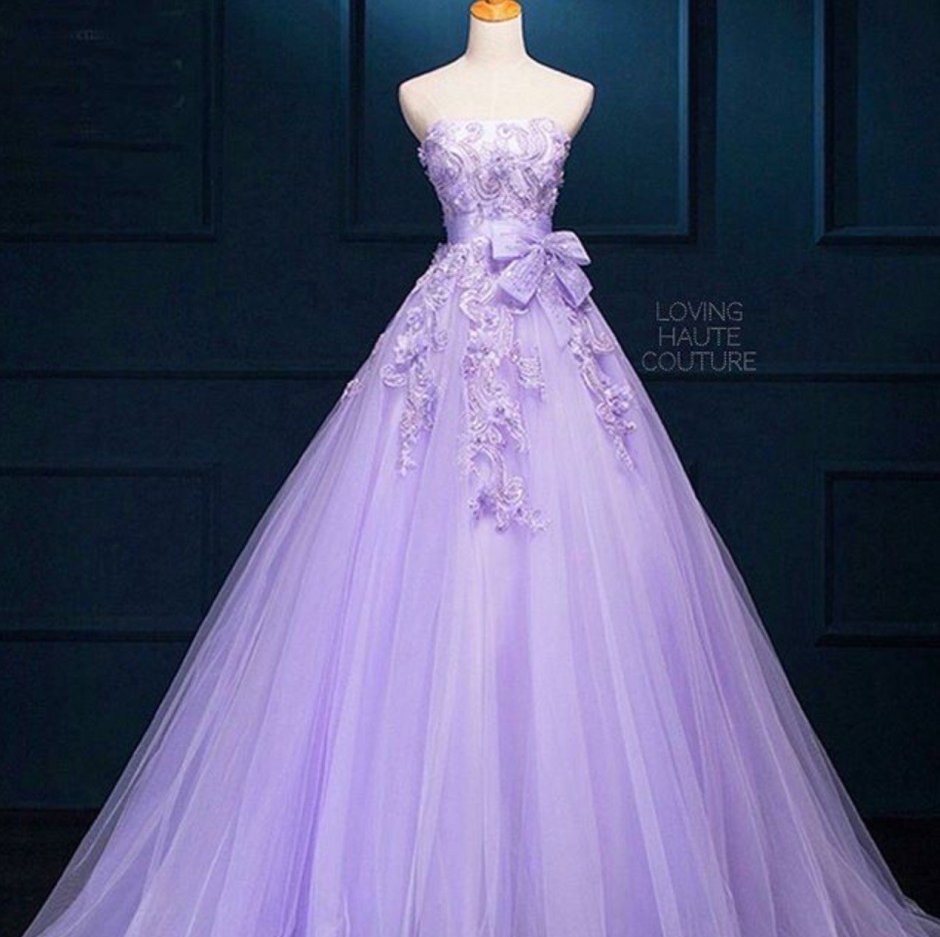 Невеста в фиолетовом платье в Дагестане