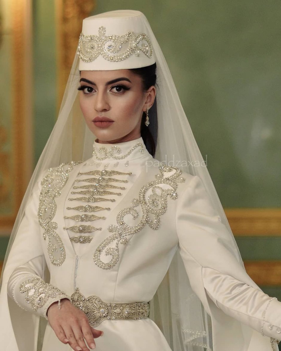 Грузинский свадебный наряд
