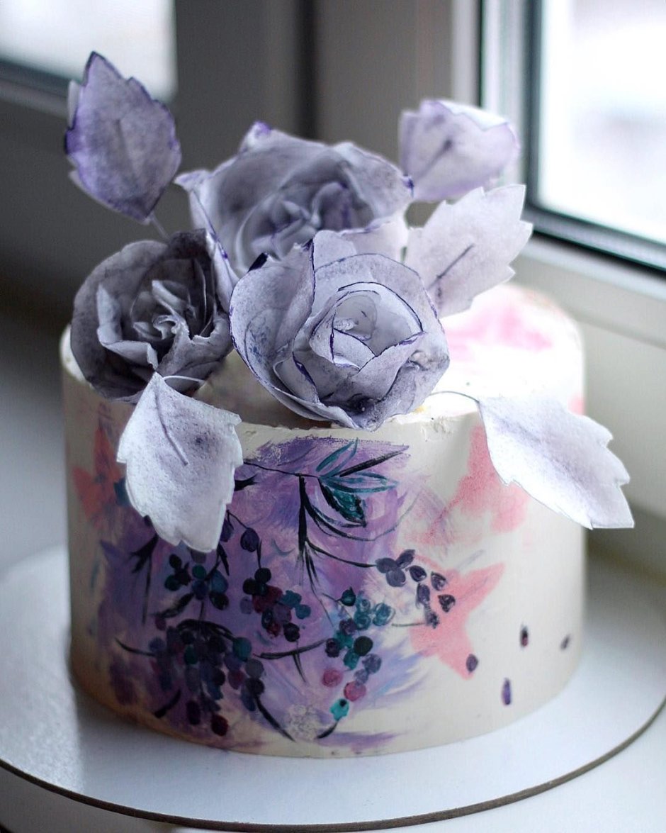 Декор торта с вафельным цветком