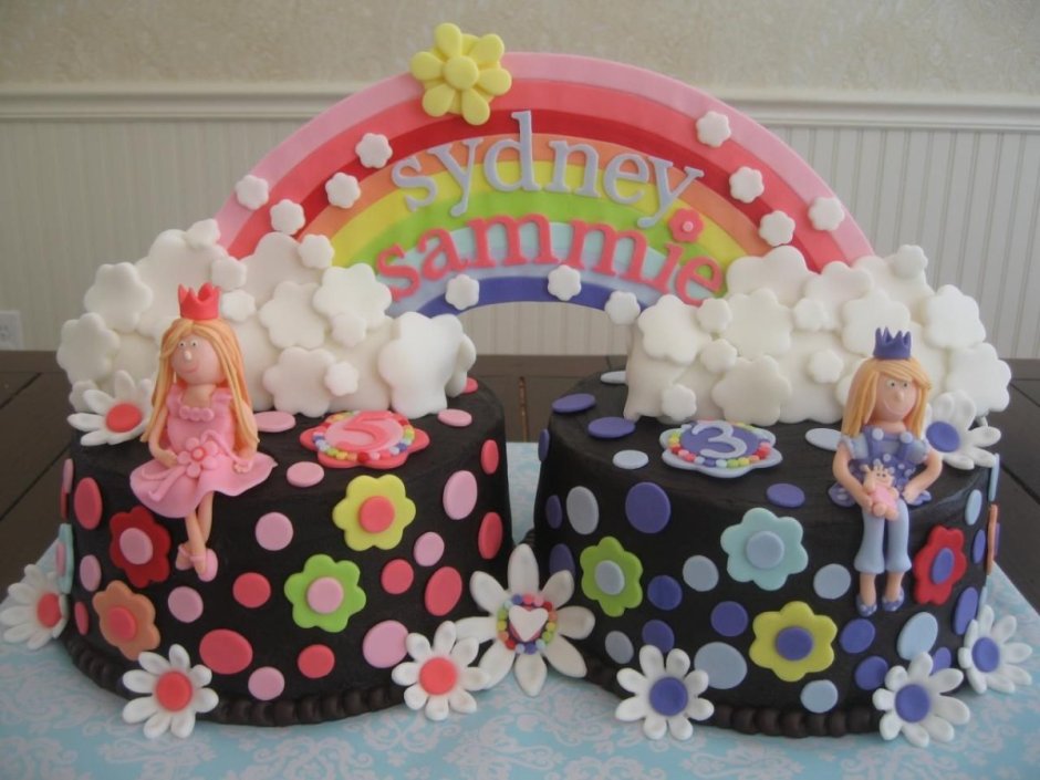 Тортики на день рождения для девочек двойняшек