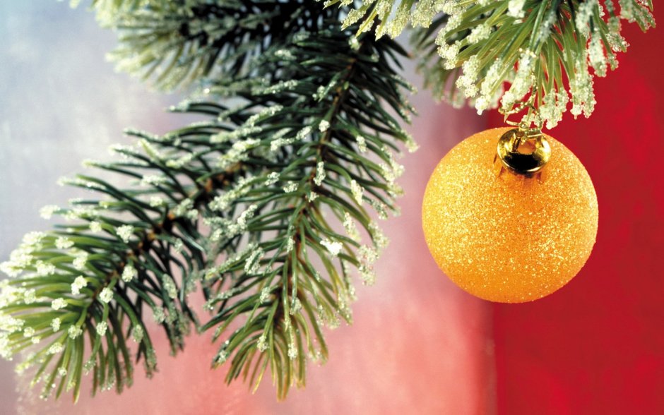Стеклянный елочный шар Аллегро 75 мм оранжевый