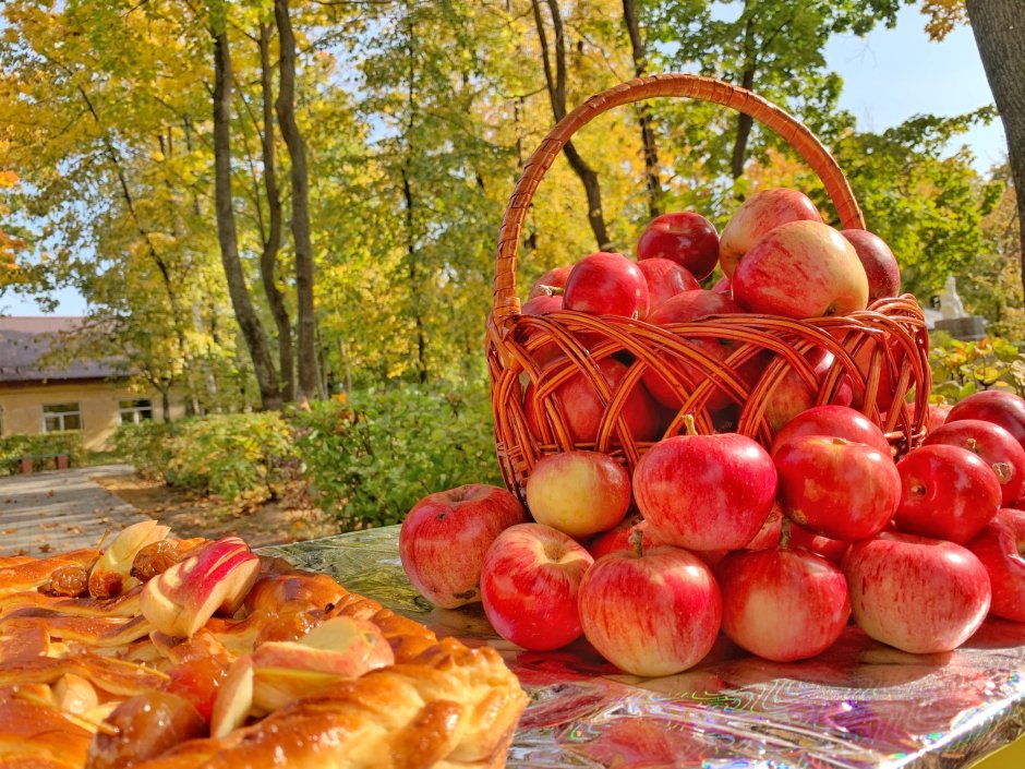 Фестиваль яблок осенью в округе Чанпин