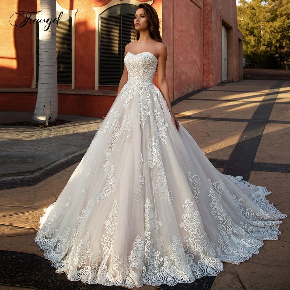 Самое пышное свадебное Золушка платье в мире