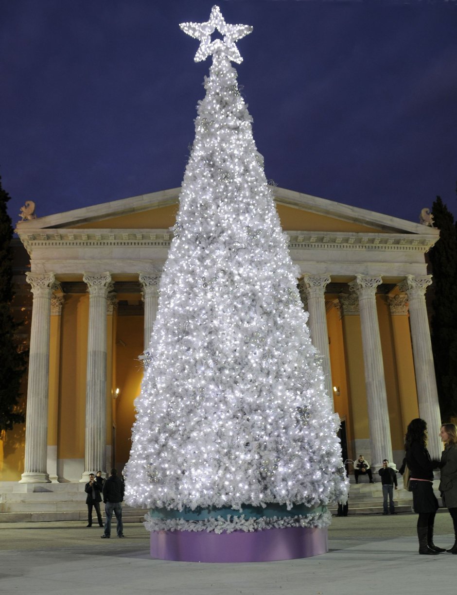 Новогодняя елка в Афинах
