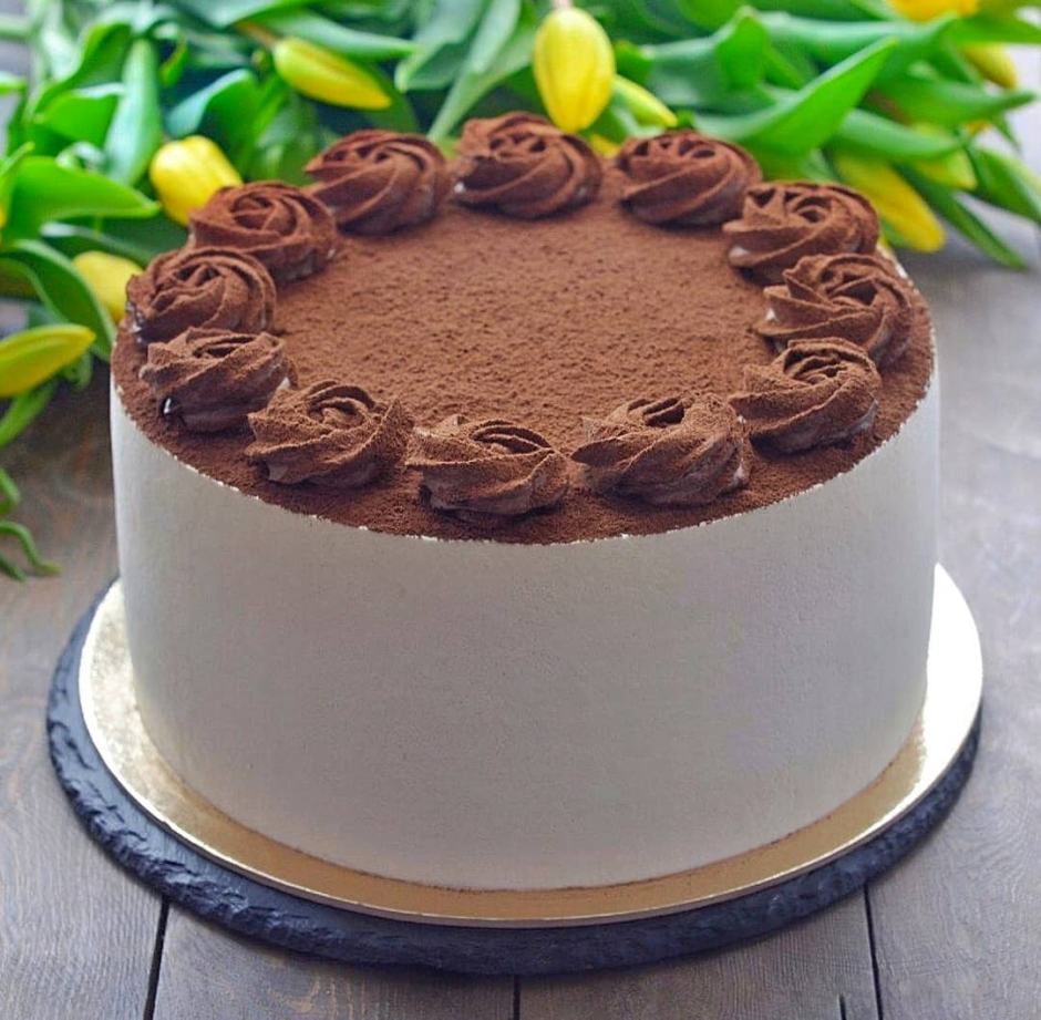 Декорт шоколадного торта