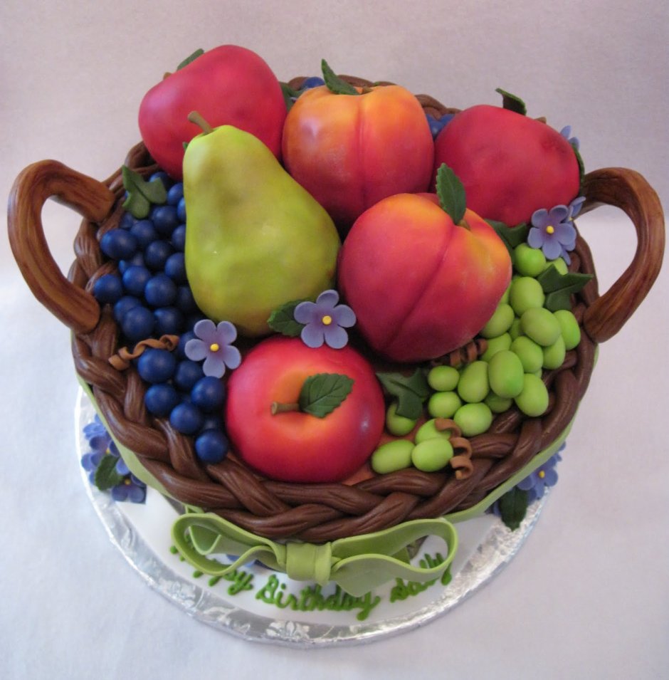 Торт корзинка с фруктами