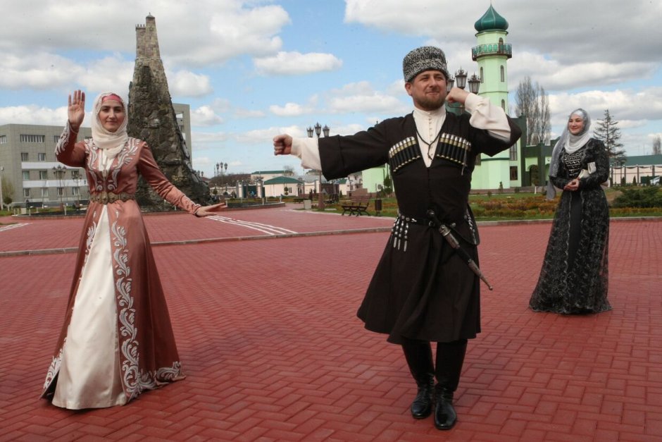 Народы Кавказа ингуши национальный костюм