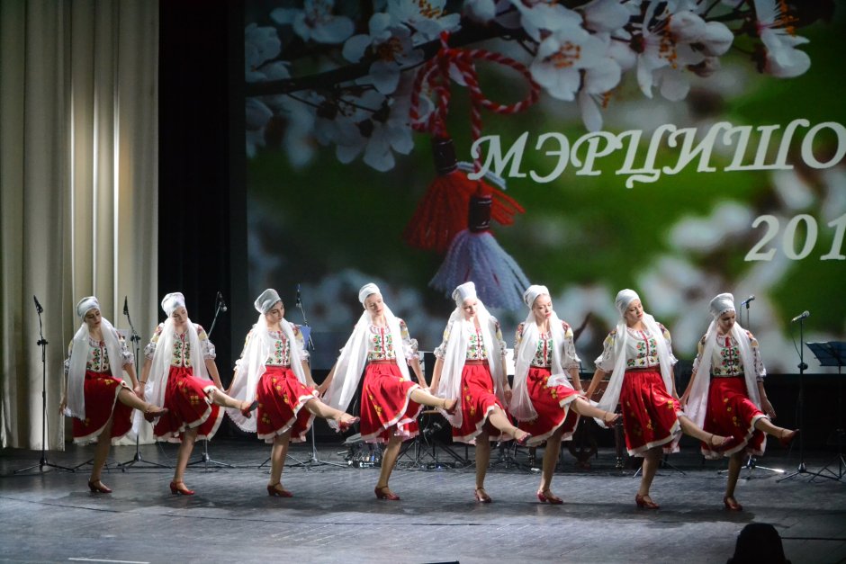 Мэрцишор традиционный праздник встречи весны в Молдавии