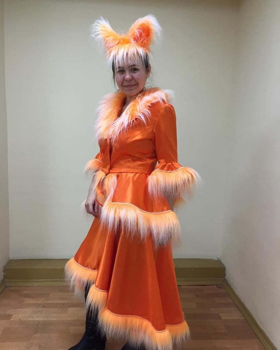 Miss Fox костюм
