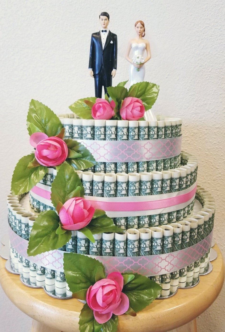 Торт из конфет на свадьбу