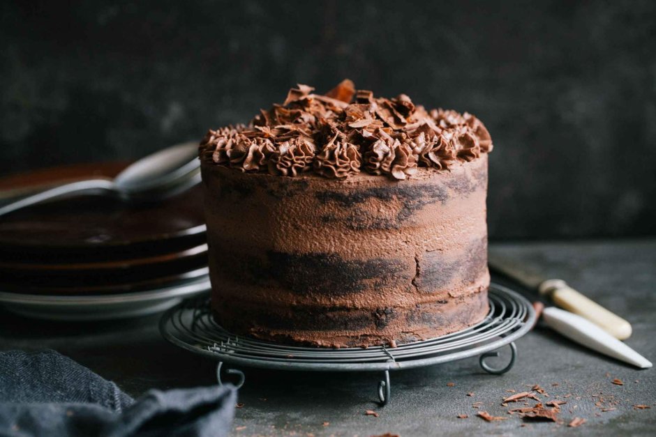 Торт с ежевикой и шоколадом