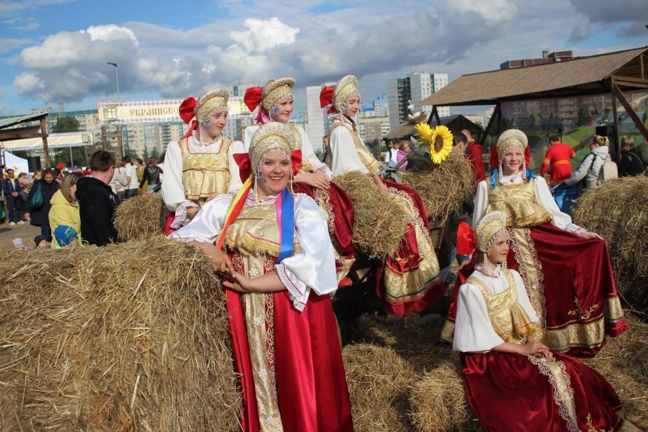 Славянская ярмарка озеро долгое