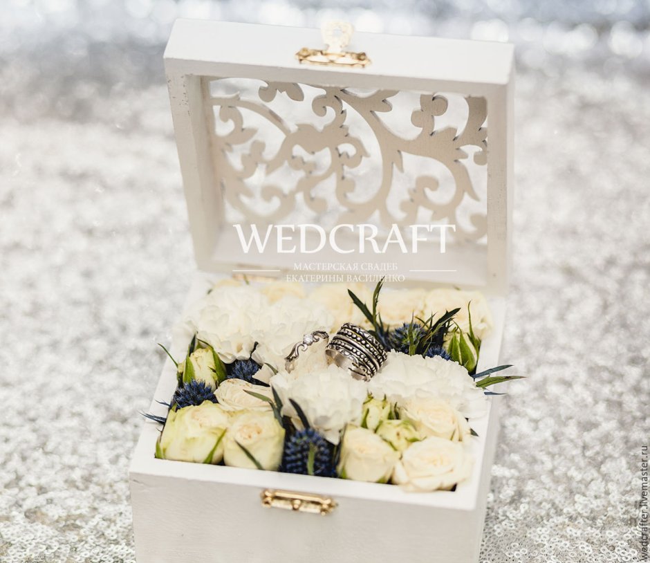 Коробочки для колец на свадьбу с цветами