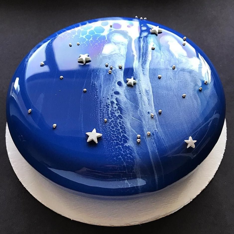 Торт с зеркальной глазурью космос