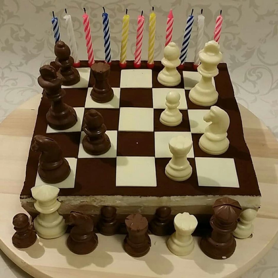 Торт в виде шахмат