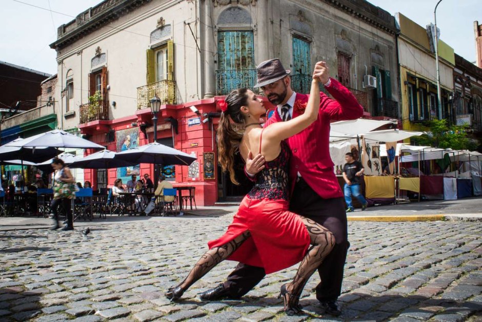 Аргентинское танго на улицах Буэнос-Айреса
