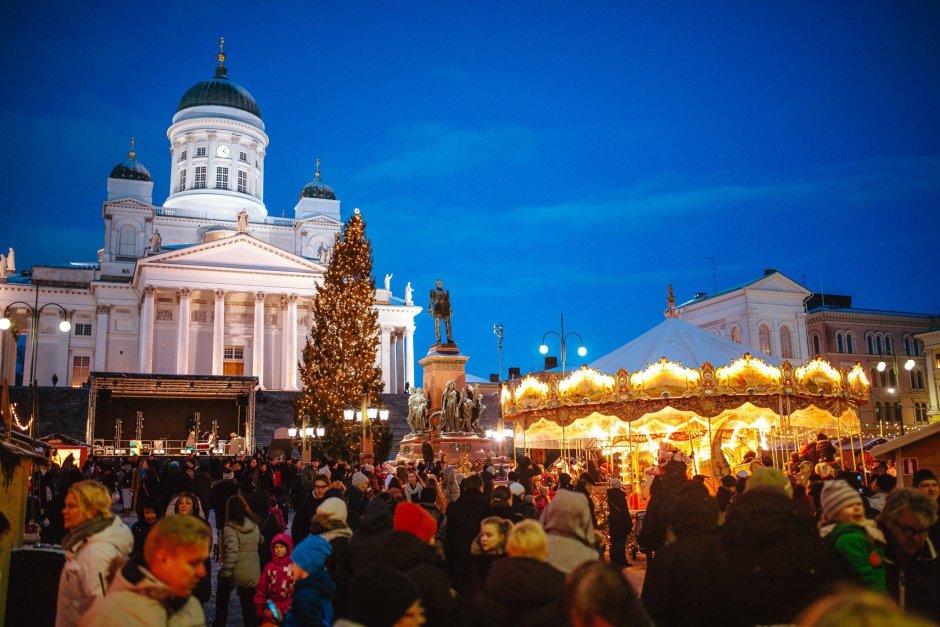 Рождественская ярмарка Сенатская площадь Хельсинки