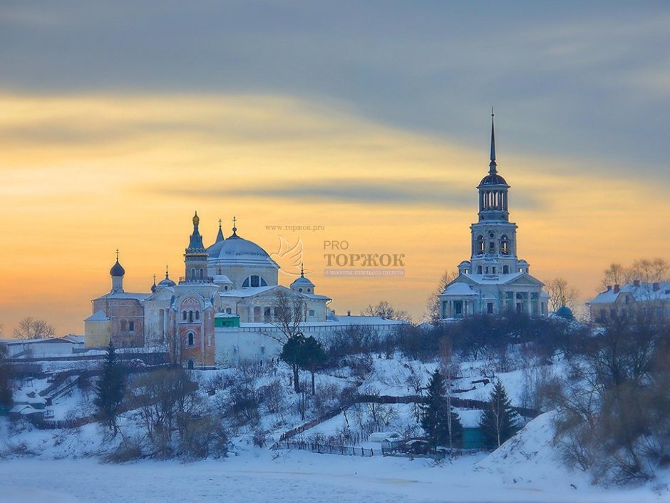 Борисоглебский монастырь Торжок зима