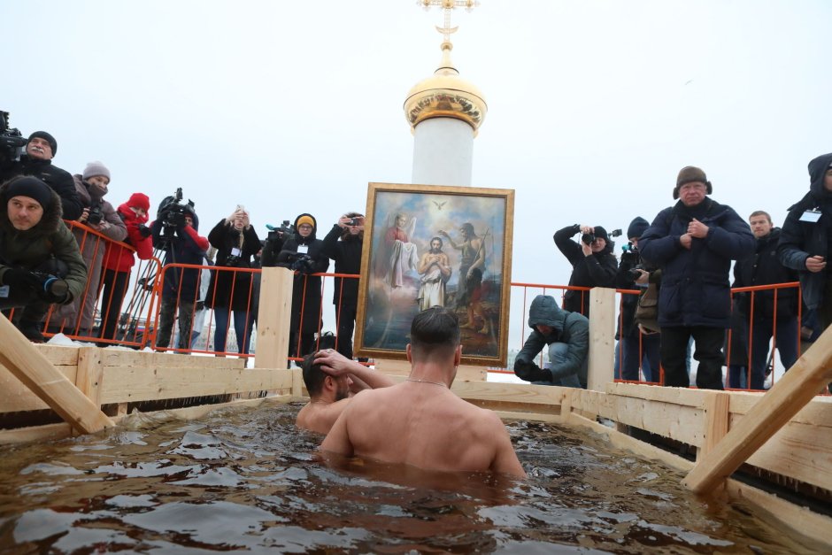 19 Января - крещение Господне. Святая вода.