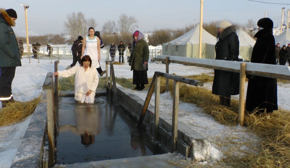 Дети первый раздели крестят