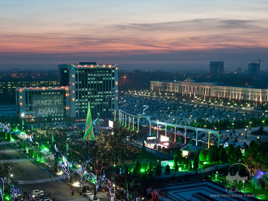 Елка в Ташкенте 2022