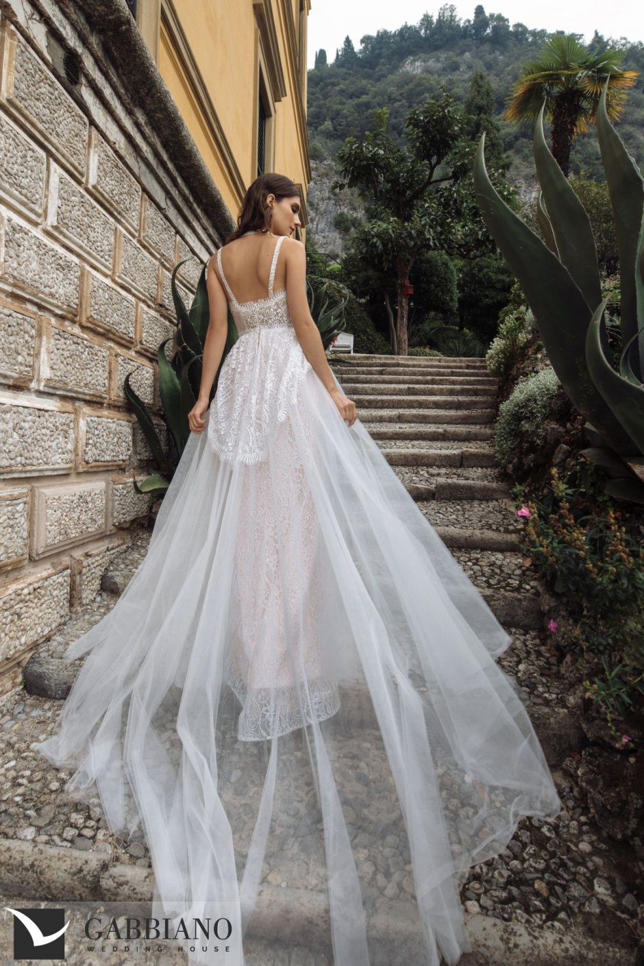 Свадебные платья Gabbiano белый миндаль