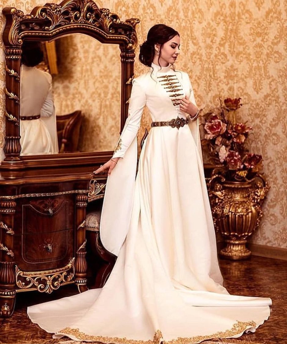 Грузинское национальное свадебное платье