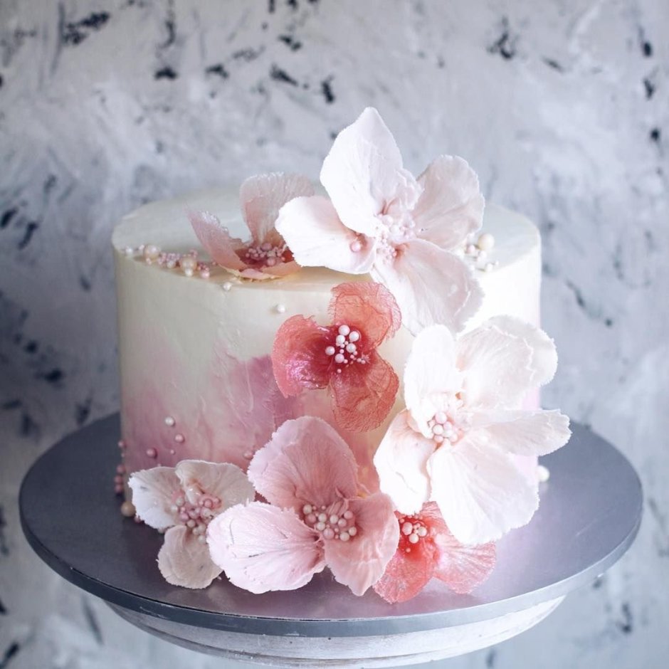 Муссовый торт с орхидеями