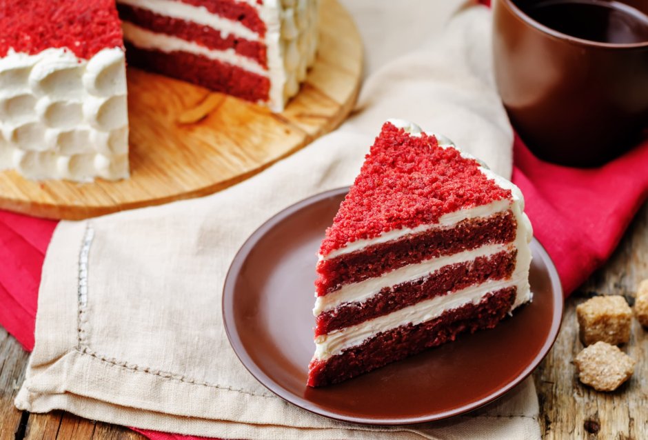 Торт красный бархат сердечком