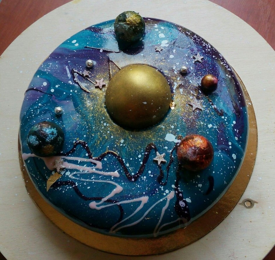 Космический квадратный торт