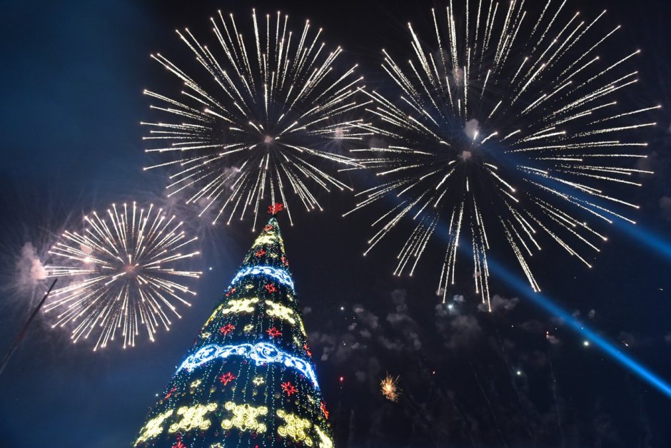 Салют на новый год в Бишкеке