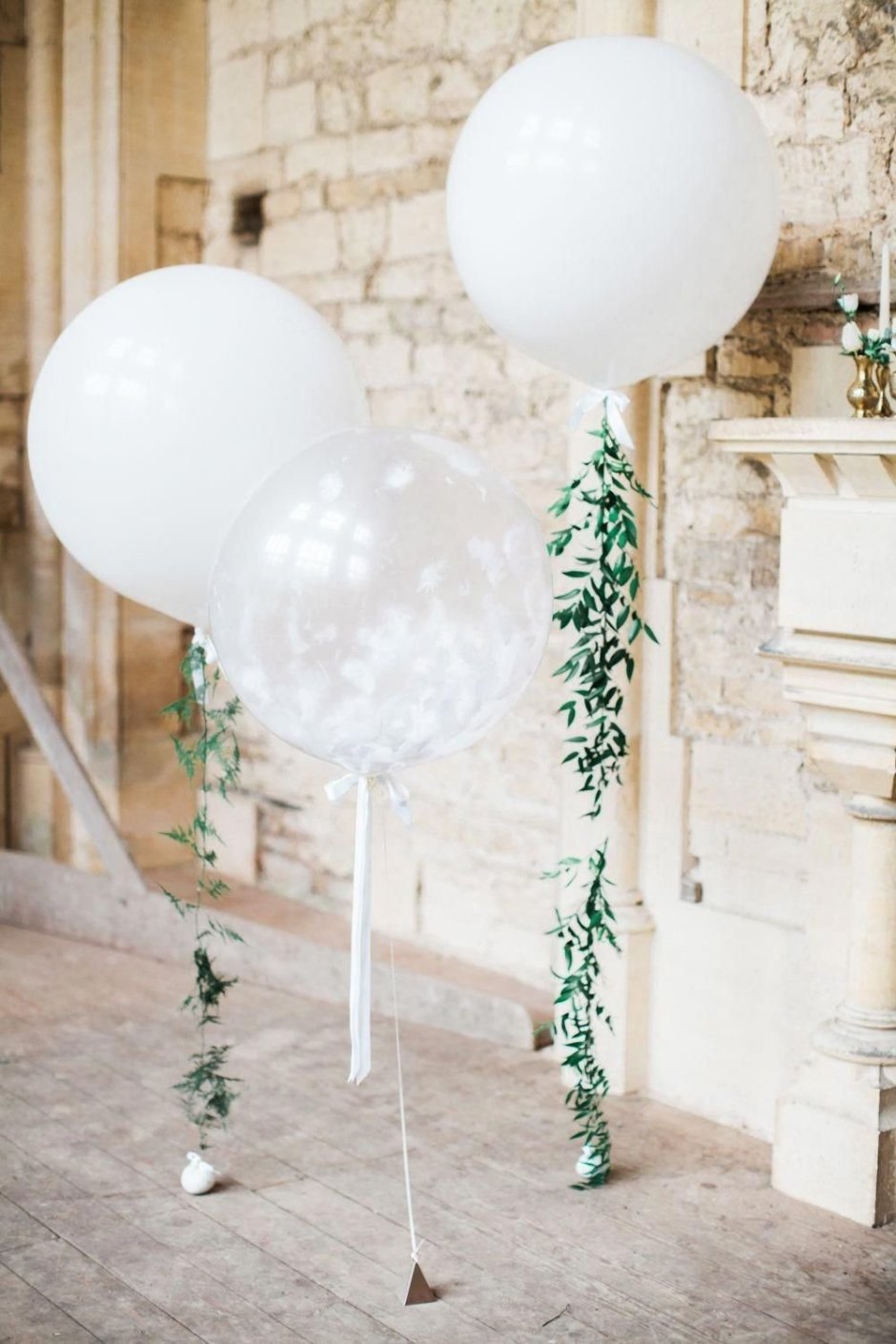 Фотозона из шаров на свадьбу