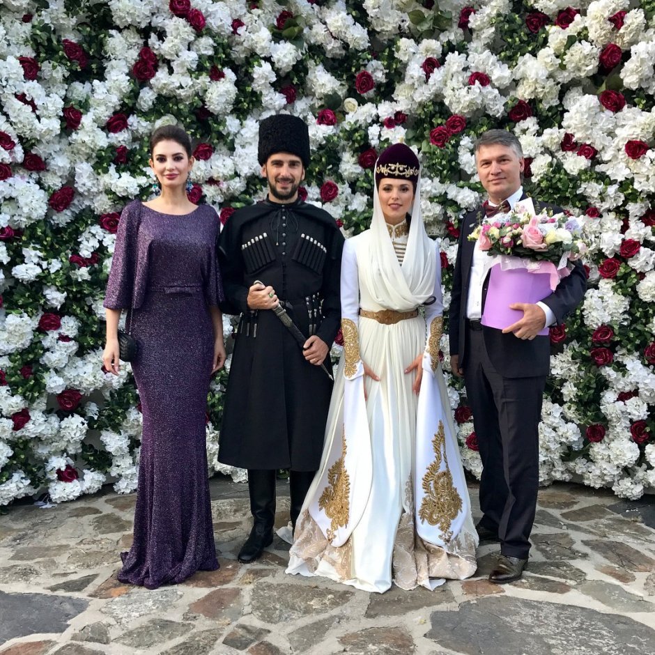 Дагестан аварцы свадебный национальный костюм