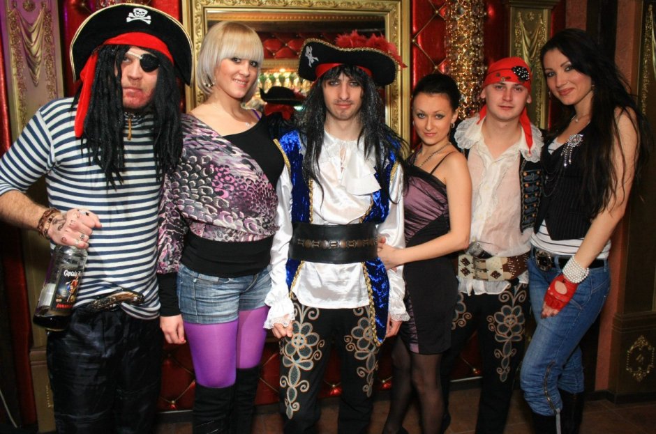 Новогодняя вечеринка в стиле пиратов